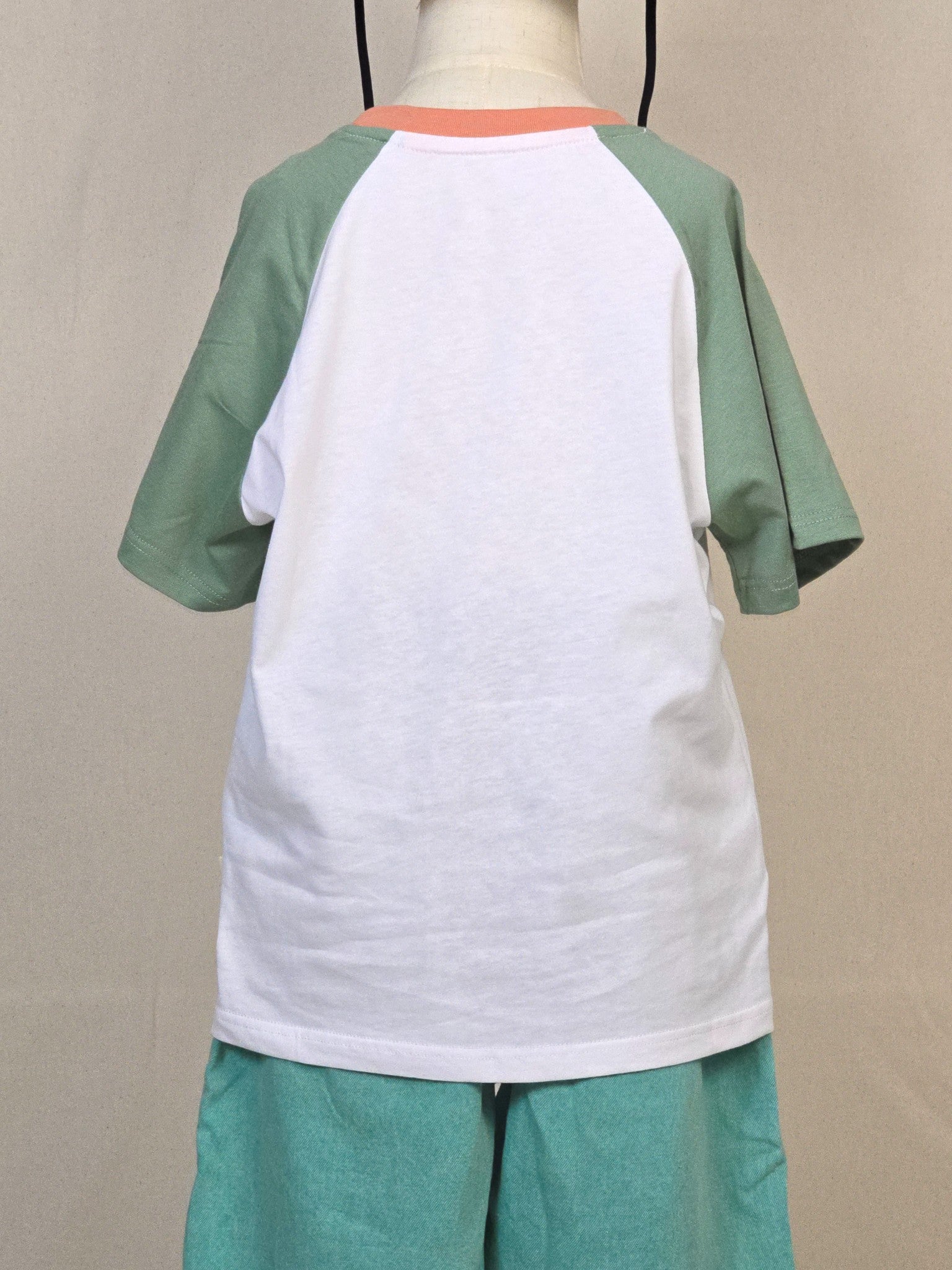 Cartoon Robot Graphic T-Shirt – Contrast Sleeves