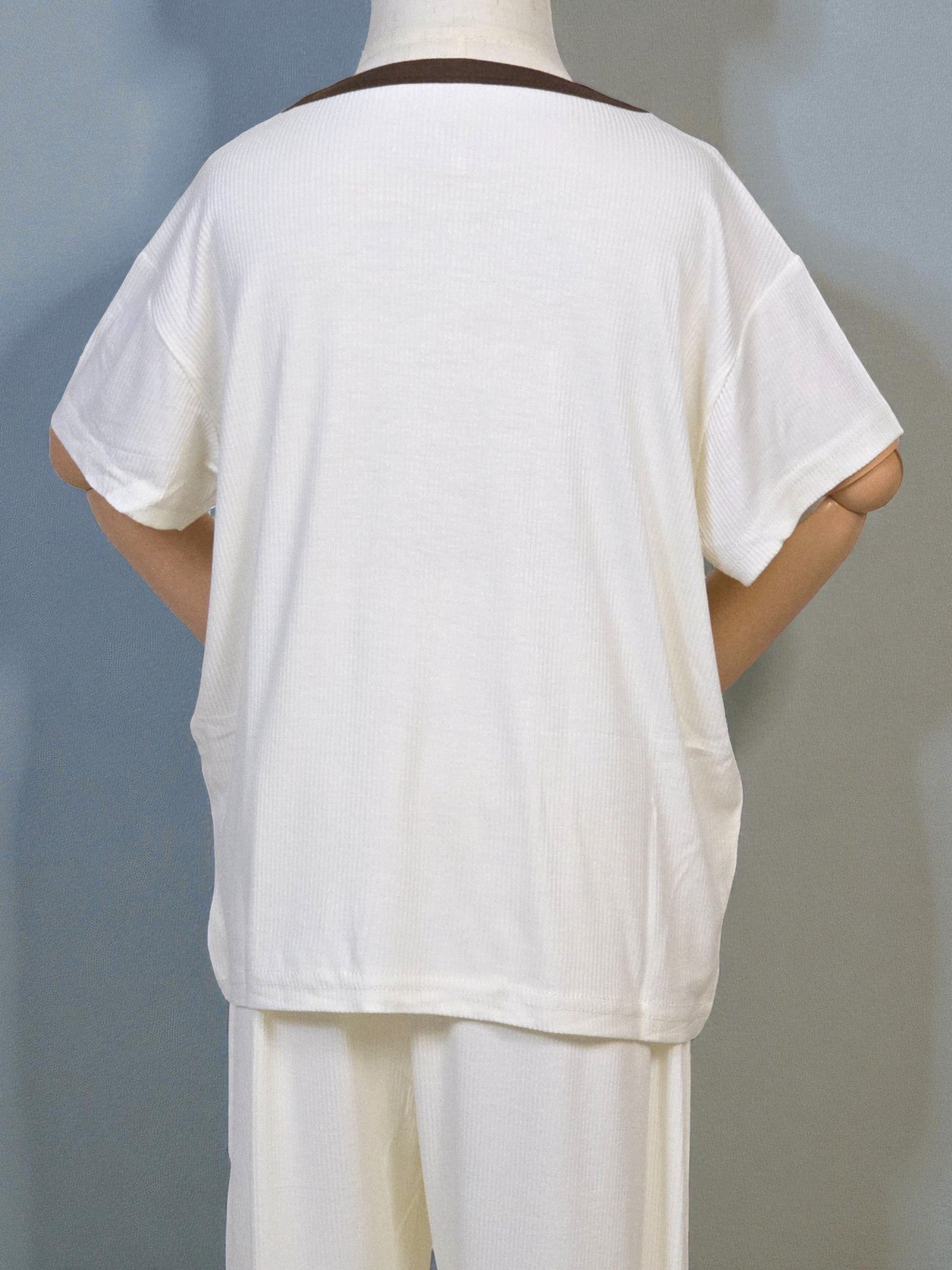 Off-White Relaxed Fit Pyjama Set – Hedgehog Print