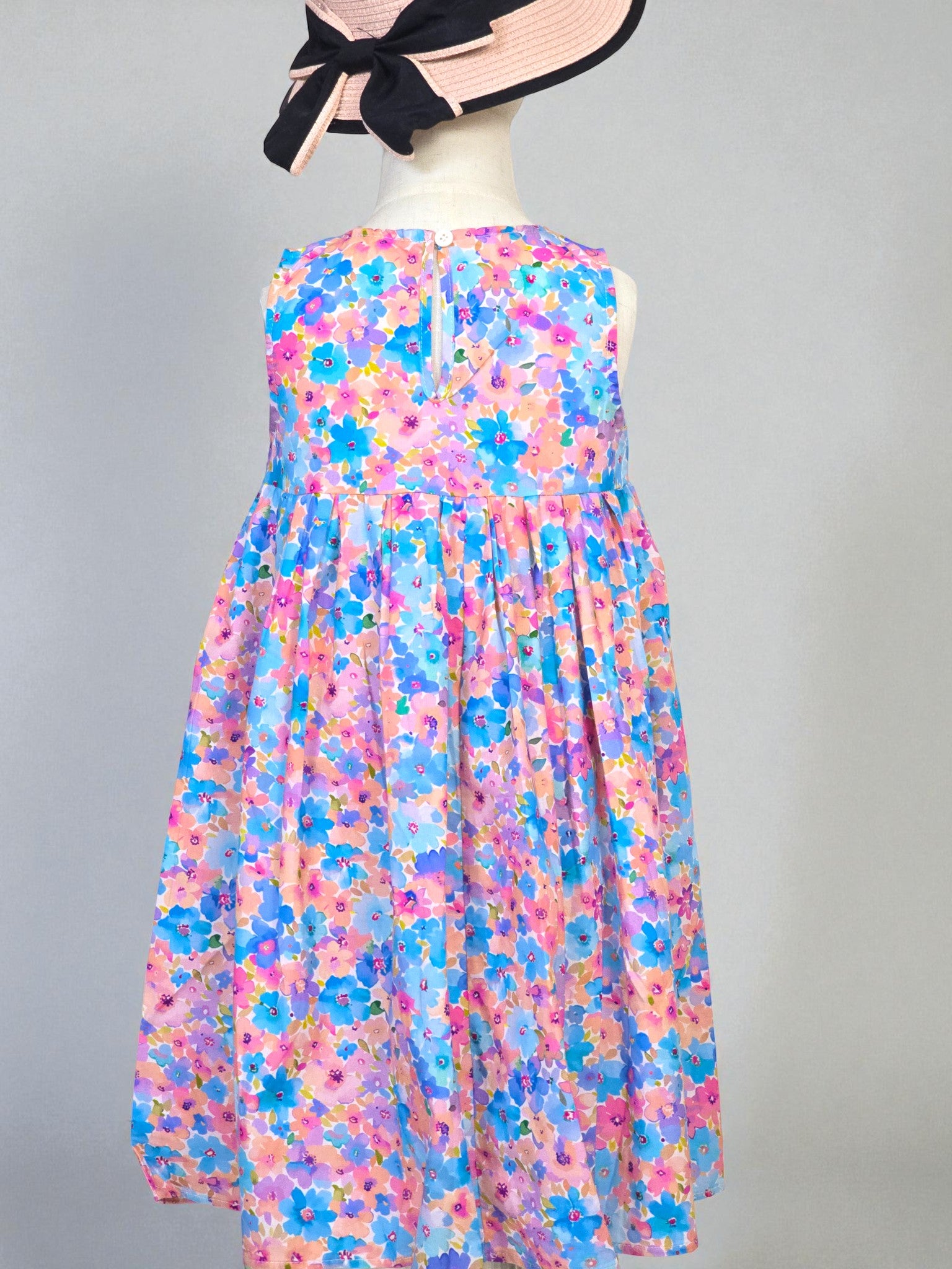 Sleeveless Flower Dress – Pastel Pink & Blue