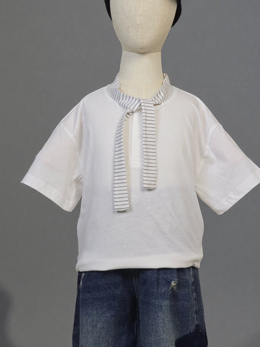Striped Tie Collar Tee - White Oversized Unisex Top