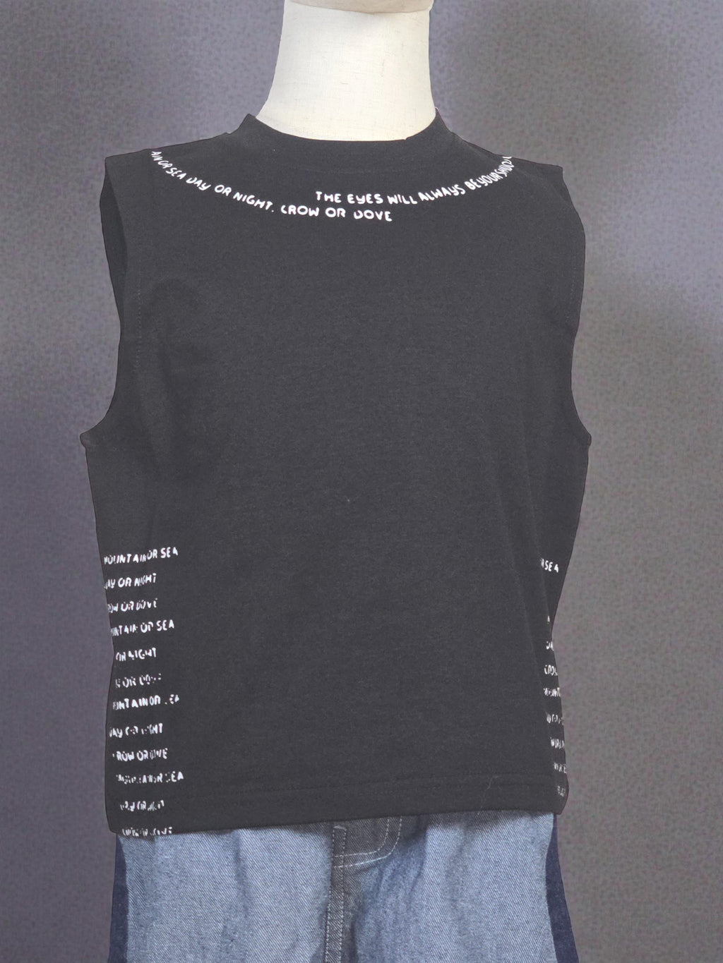 Sleeveless Graphic Text Tank Top