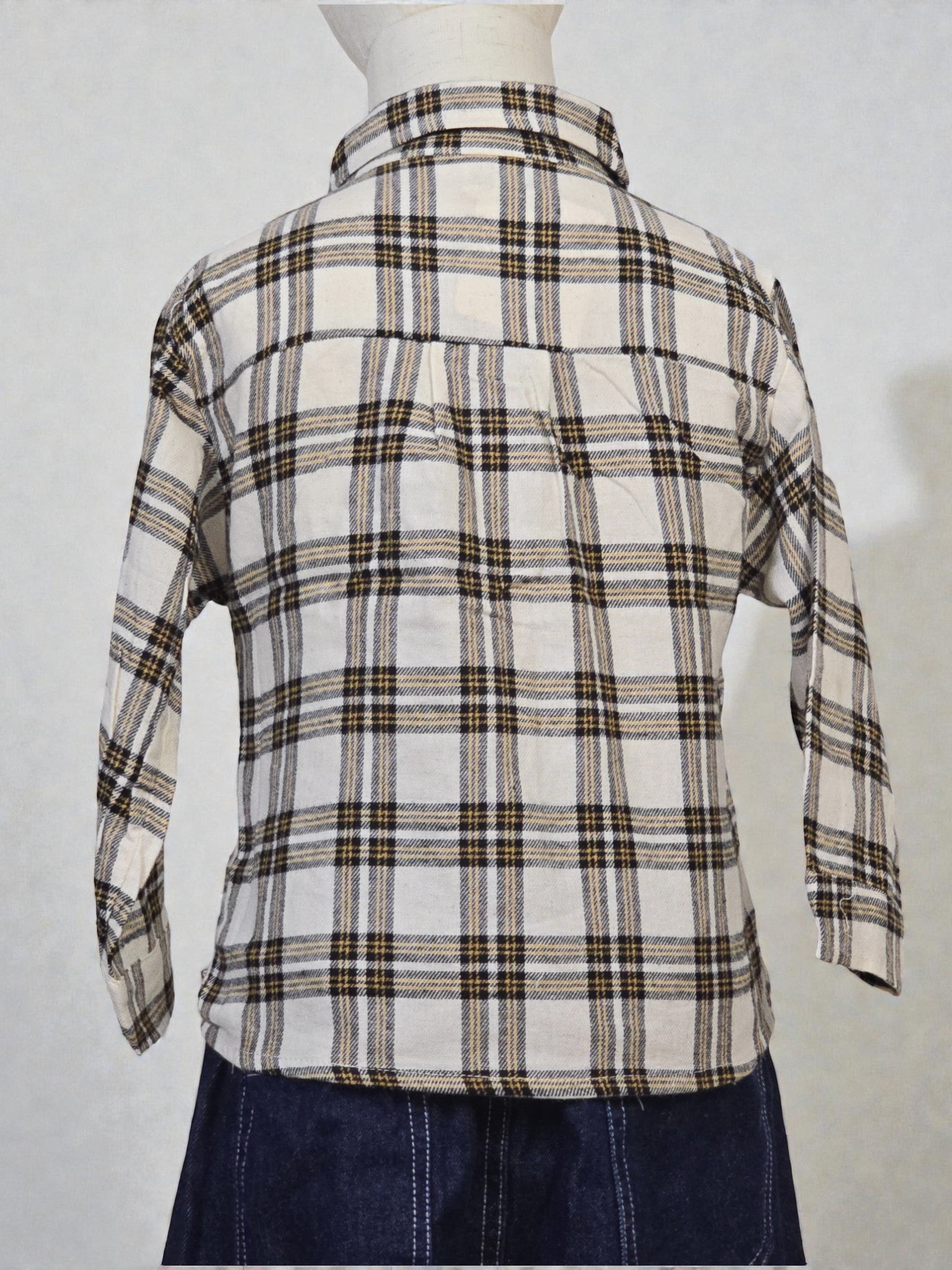 Beige & Black Plaid Button-Up Shirt