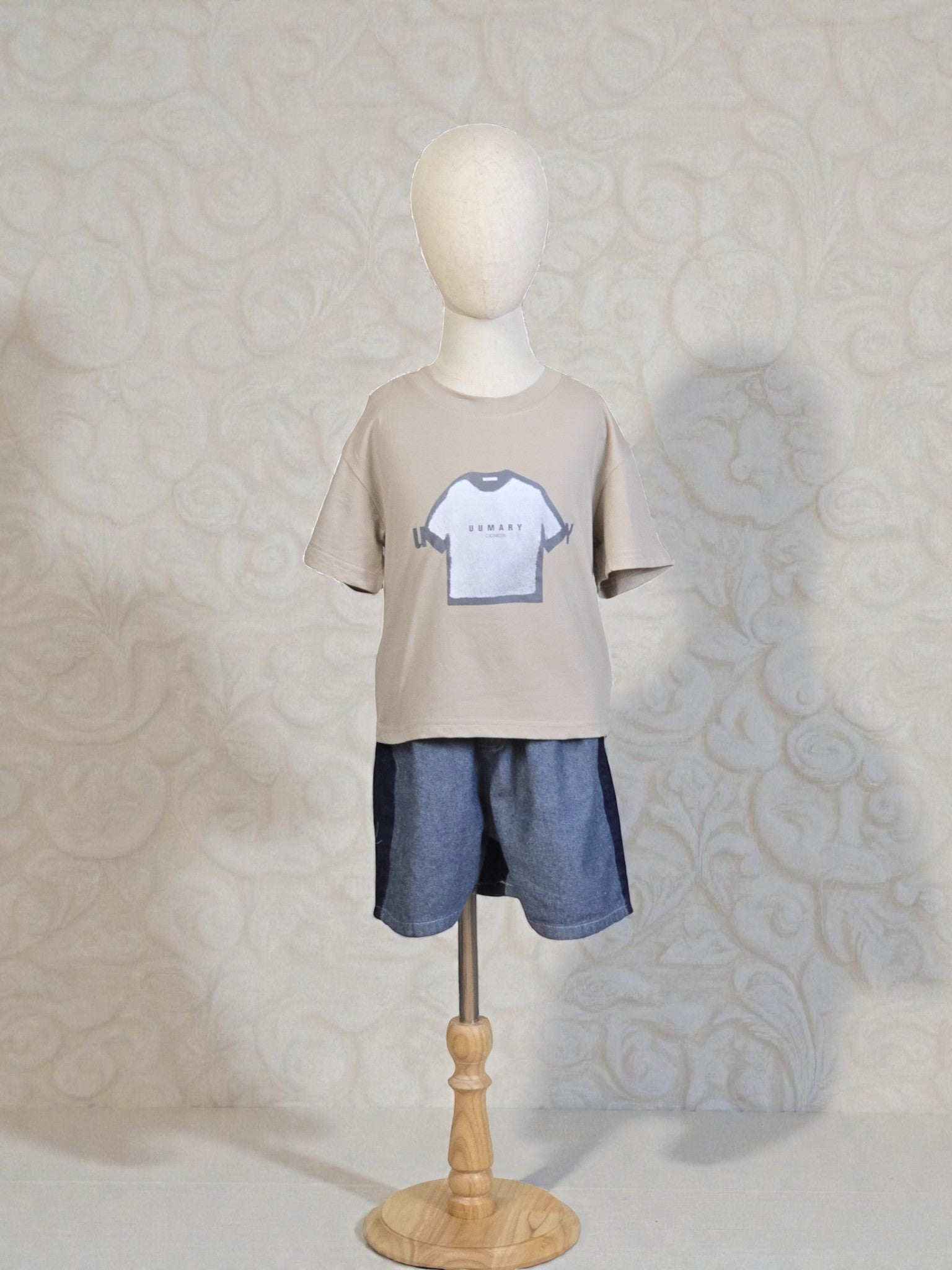 Minimal Graphic Patch Tee