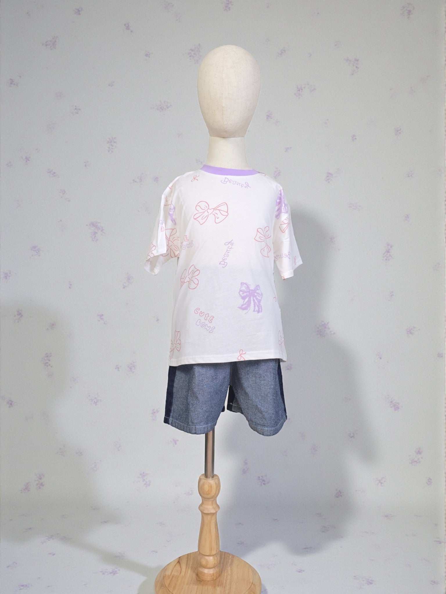 Pastel Print Bow Sketch Tee