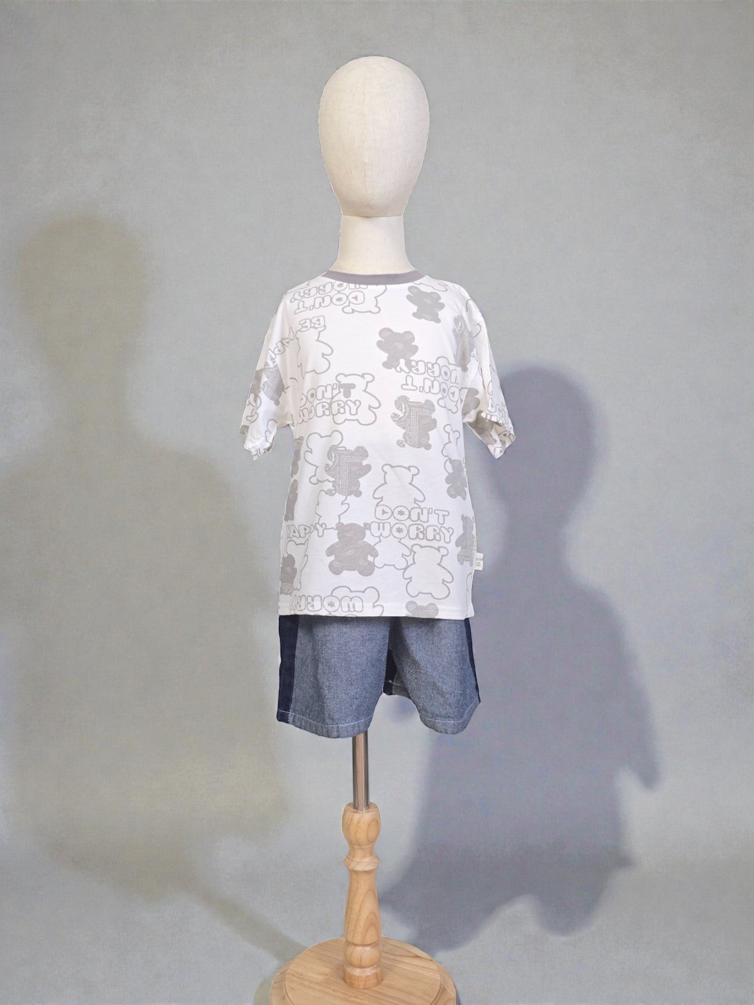 Don’t Worry Bear Graphic Tee