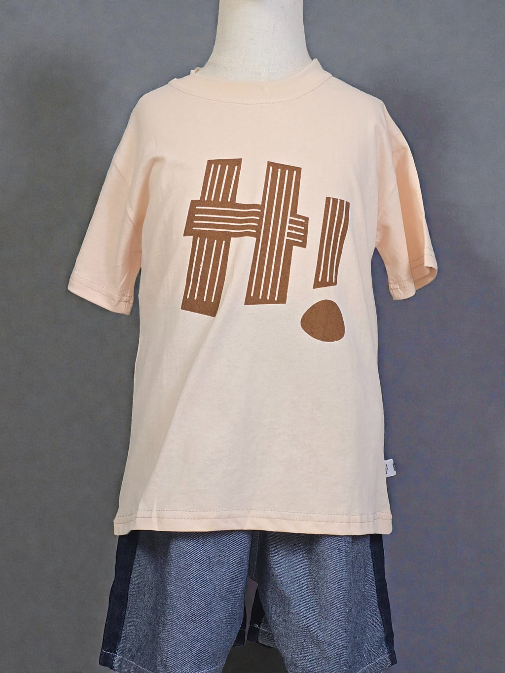 Minimal "Hi!" Graphic Tee