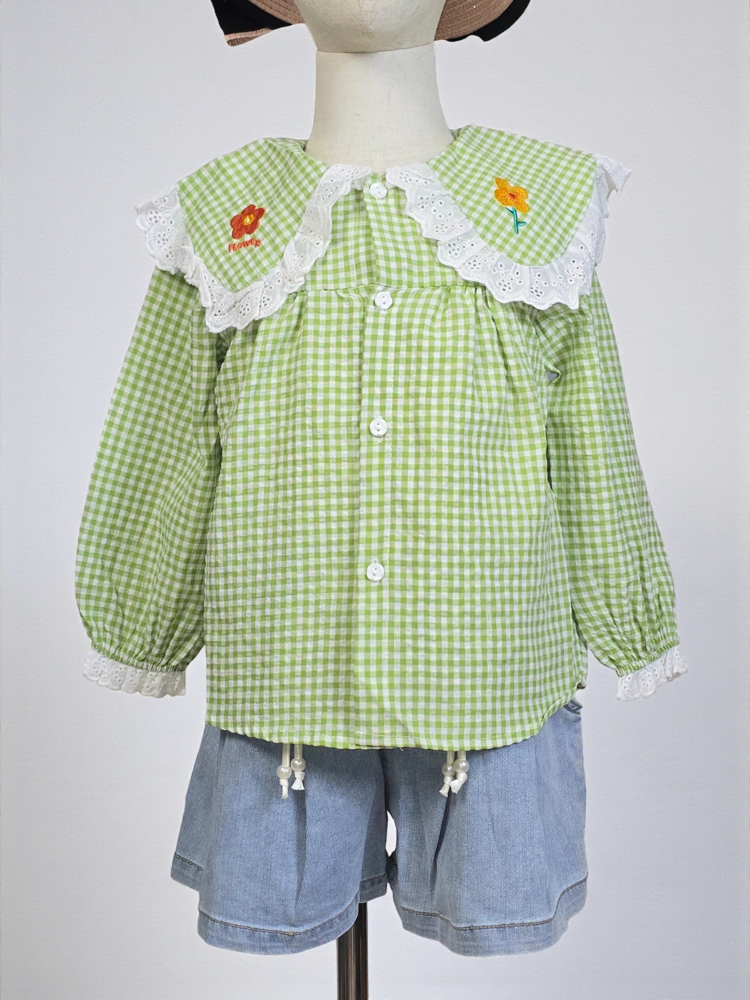 Green Gingham Long Sleeve Blouse with Lace Collar