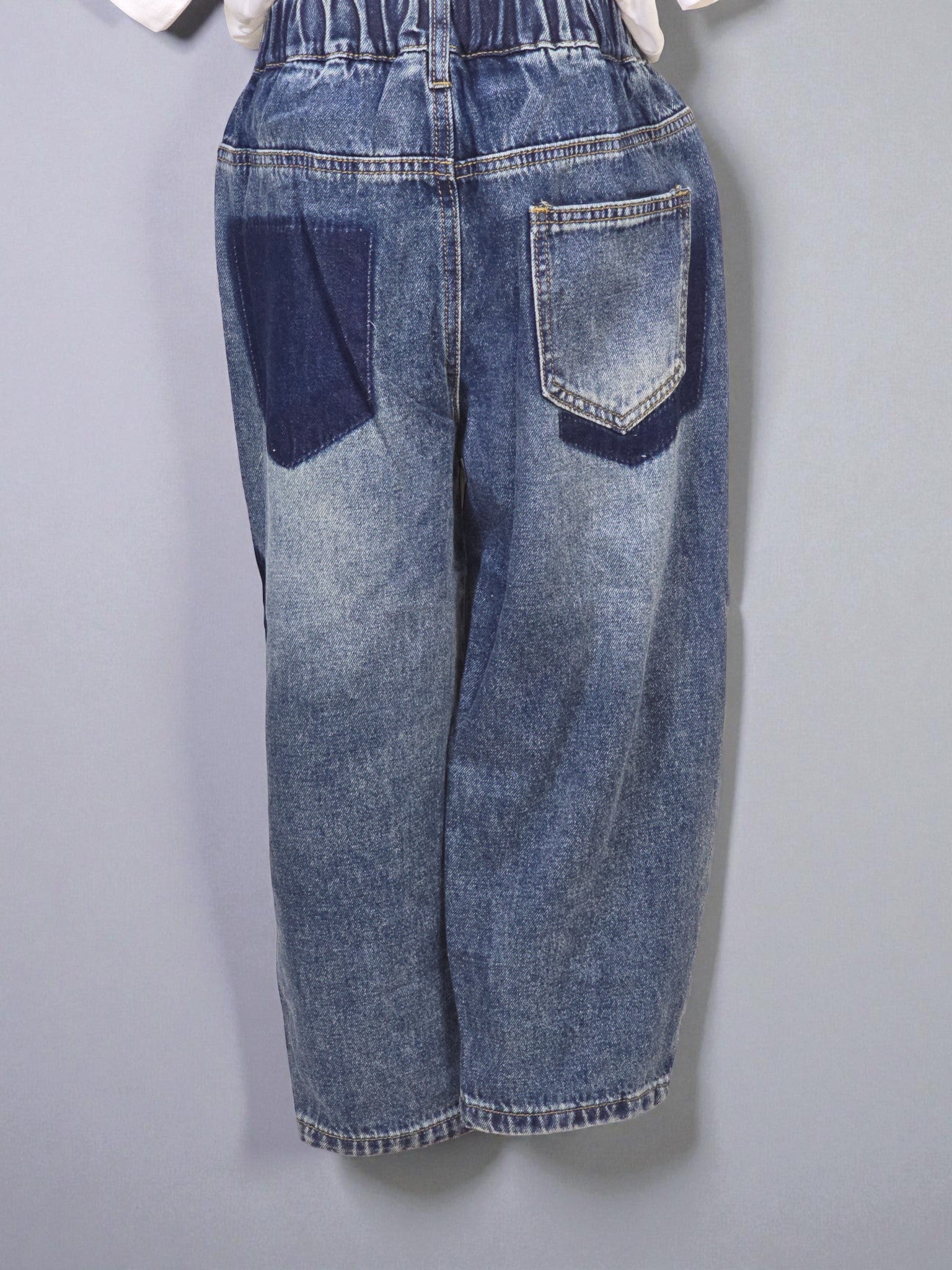 Distressed Patchwork Jeans – Wide-Leg