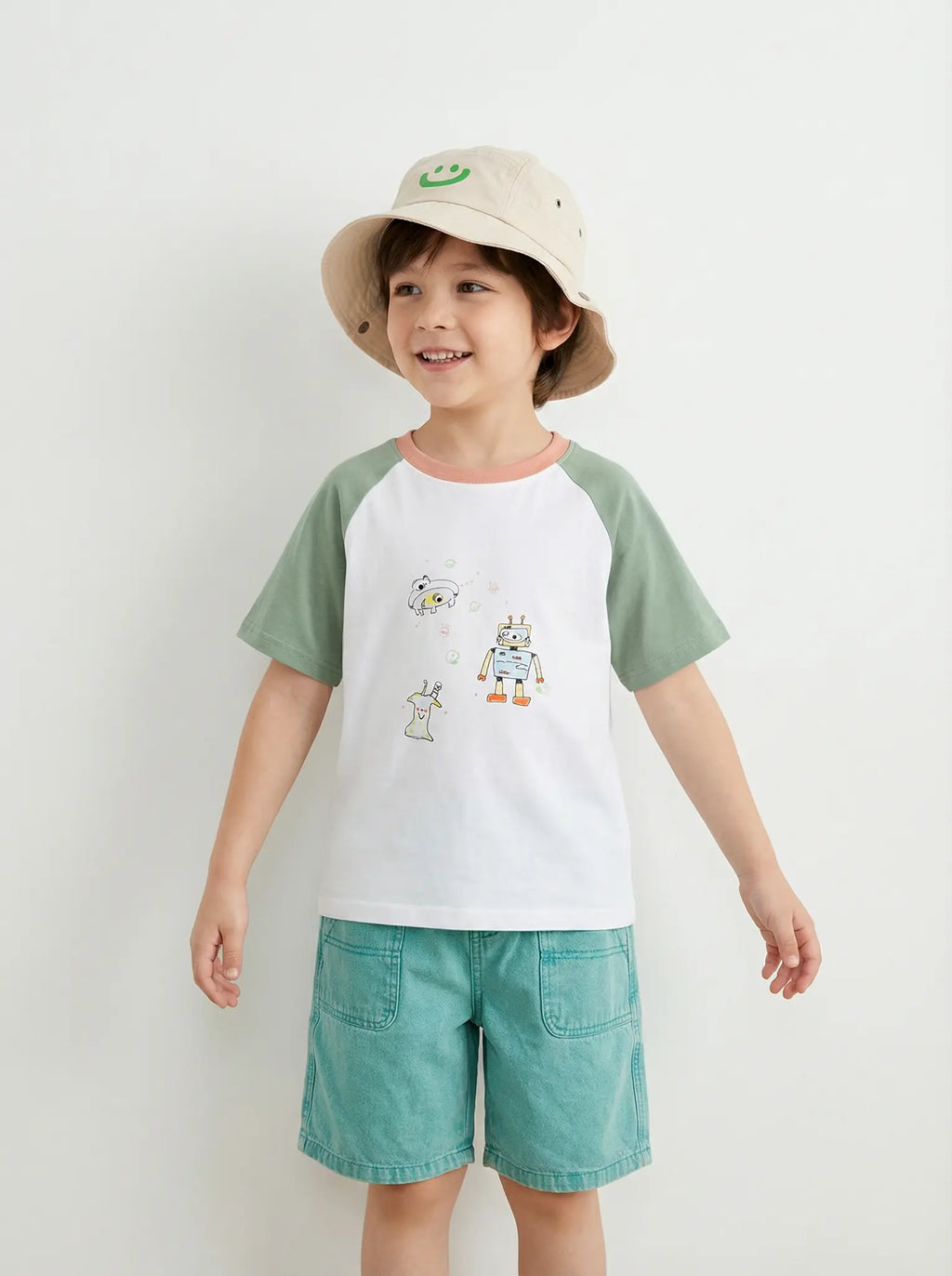 Cartoon Robot Graphic T-Shirt – Contrast Sleeves